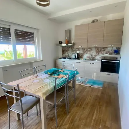Apartman Costa Degli Dei *